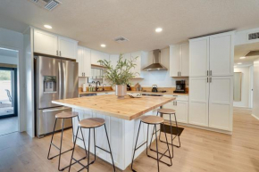 Pet-Friendly Arizona Home - Pool, Grill and Fire Pit
